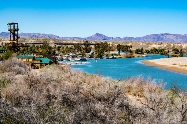 istock The Colorado River flowing through the Mojave Desert 1128516335