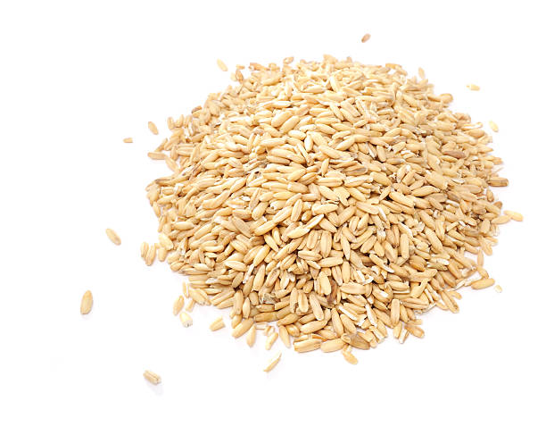 istock Pile of Whole Oats 112861353