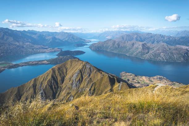 istock Rois Peak View on New Zealand Landscape 1128622752