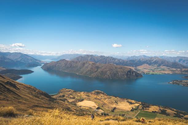 istock Rois Peak View on New Zealand Landscape 1128624092
