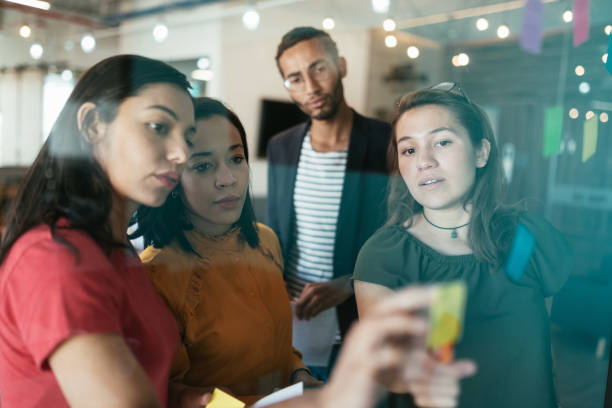 istock Female leadership in Latin medium size company. 1128641263