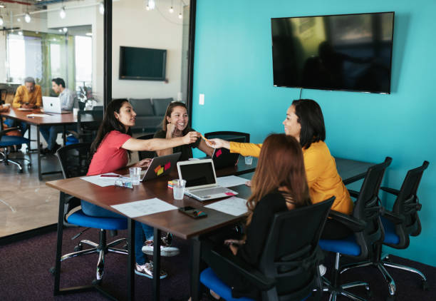 istock Female entrepreneurs on the meeting 1128642717