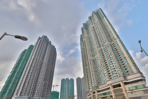 a Junk Bay, Tseung Kwan O bay LOHAS Park