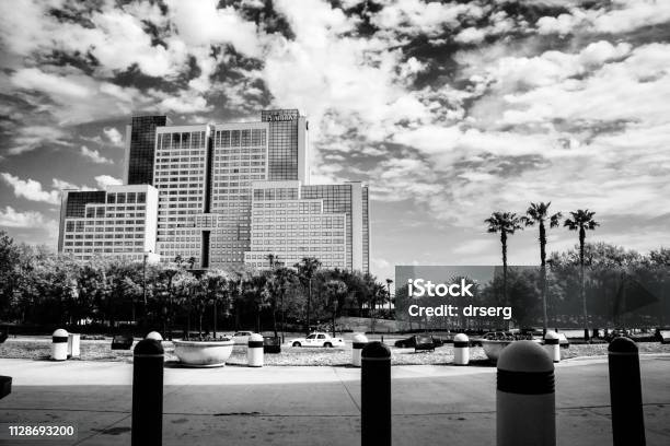 The Peabody Hotel On International Drive In Orlando Usa On March 10 2008 In 2013 It Was Sold For 717 Million And Renamed As Hyatt Regency Orlando Stock Photo - Download Image Now