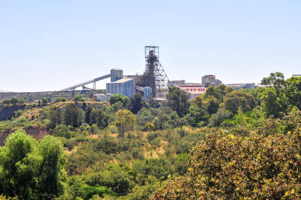 istock Cullinan Diamond Mine - South Africa 1128735890