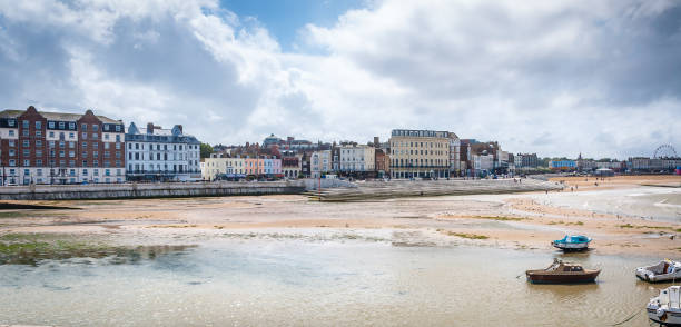 Margate, a seaside town on the coast of Kent, UK Margate beach and promenade, Margate, Kent, England, United Kingdom thanet photos stock pictures, royalty-free photos & images