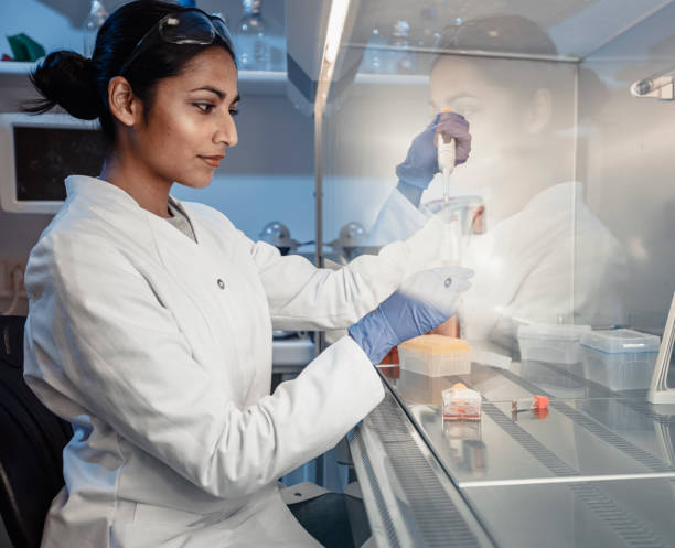 istock young female  scientist experimented in the laboratory 1128789307