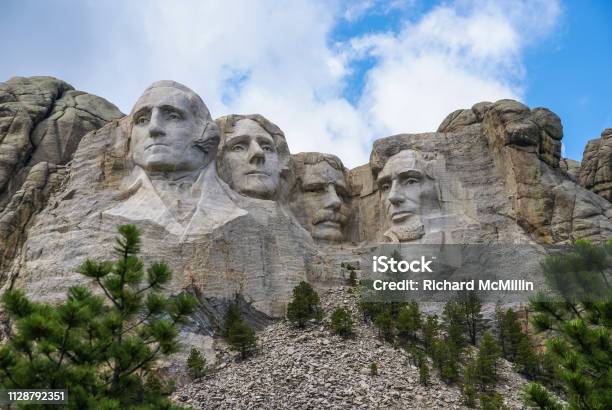 Mount Rushmore South Dakota Stock Photo - Download Image Now - US President, Abraham Lincoln, Bust - Sculpture
