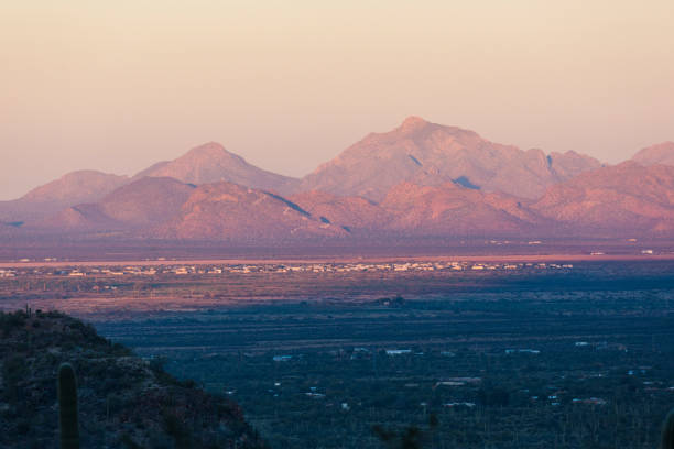 istock Sunset at Saguaro National Park 1128801118