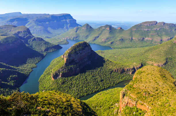 Blyde River Canyon and The Three Rondavels Blyde River Canyon and The Three Rondavels (Three Sisters) in Mpumalanga, South Africa. The Blyde River Canyon is the third largest canyon worldwide blyde river canyon stock pictures, royalty-free photos & images