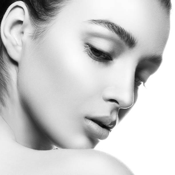 close-up beauty face of young model girl. black and white - teenager body care adolescence human lips imagens e fotografias de stock