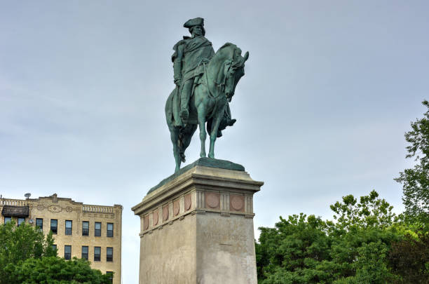 istock Continental Army Plaza, New York 1128882464