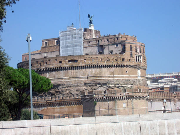 istock View of the Castel Sant'Angelo 1128905656