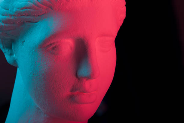 istock Greek women's statue replica 1128914567