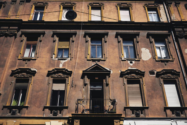 istock Wall of an old building 1128928033