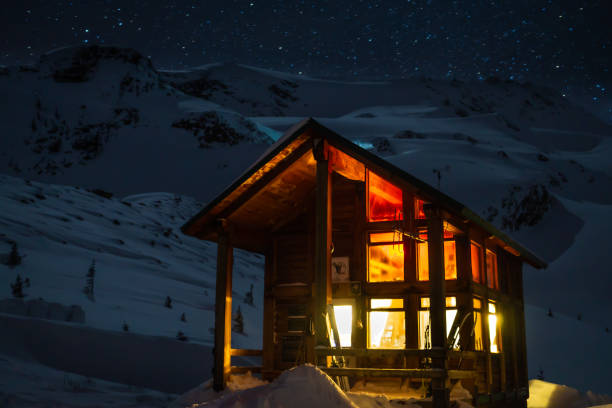 istock Starry Night at the Cozy Asulkan Cabin in Roger's Pass 1128991020