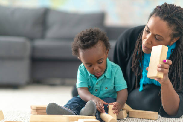 istock Single mother plays with her toddler 1129020133