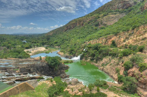 istock Hartbeespoort Dam - South Africa 1129053038