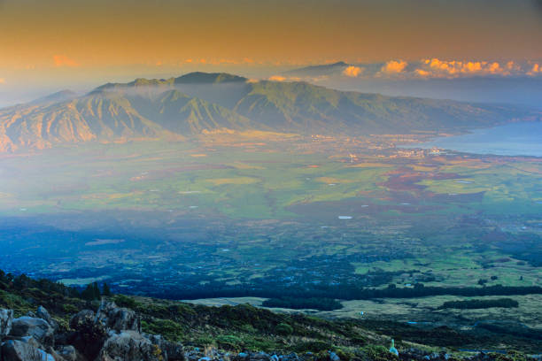 istock Island of Maui in Hawaii 1129061276