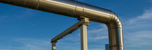 푸른 하늘에 대 한 산업 구조입니다. - bolt tube technology macro 뉴스 사진 이미지