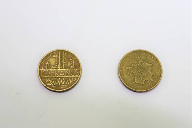 istock COIN OF 10 FRANCS FRANCS - 1984 1129086342
