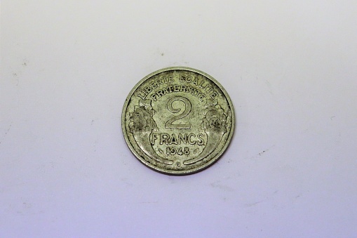 COIN OF 2 FRENCH FRANCS - 1948