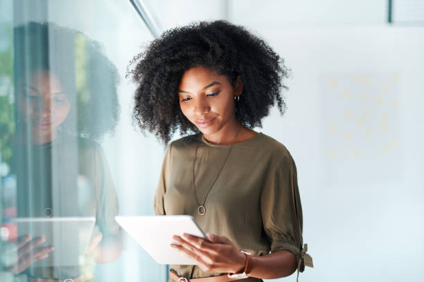 istock The internet allows her to work more productively 1129108898
