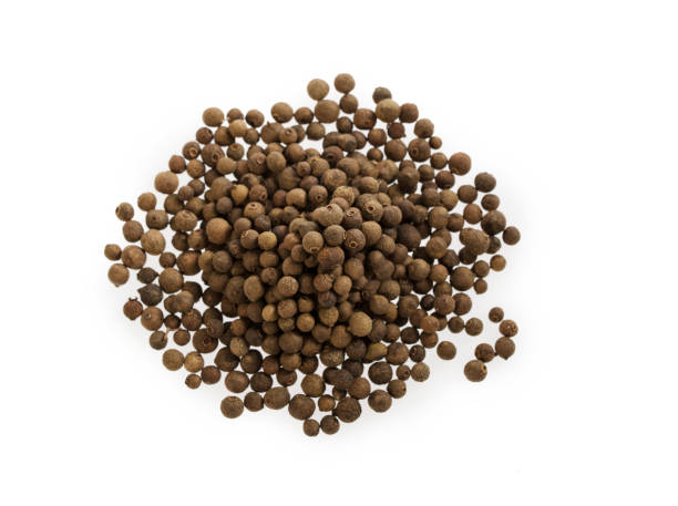 istock Allspice spice background isolated on white 1129115544