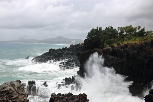 istock Cannon-dong severing, dosingung, waves, sea, 1129117960