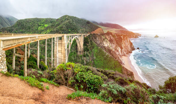 istock Bixby Creek Bridge at California State Route 1 1129124486