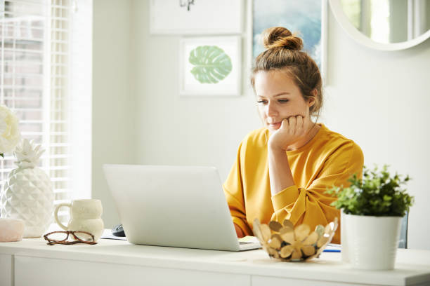 istock Getting her home business off the ground 1129131073