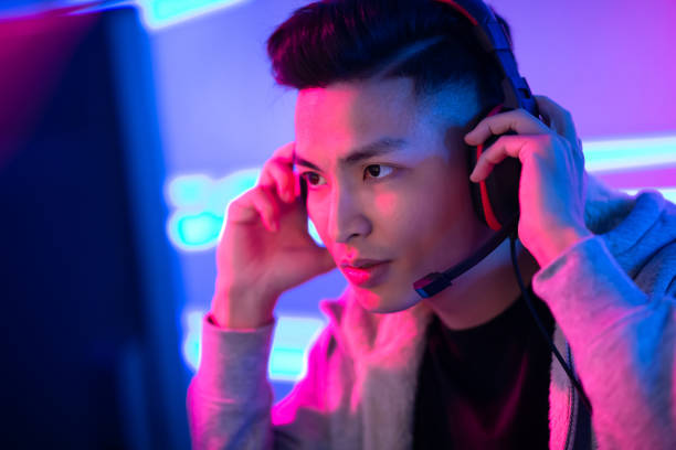 istock Young Asian cyber sport gamer 1129150335