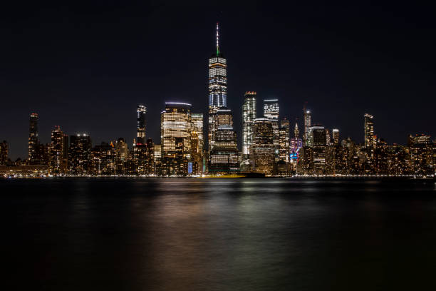 нью-йорк скайлайн - нижний манхэттен 1wtc - 1wtc стоковые фото и изображения