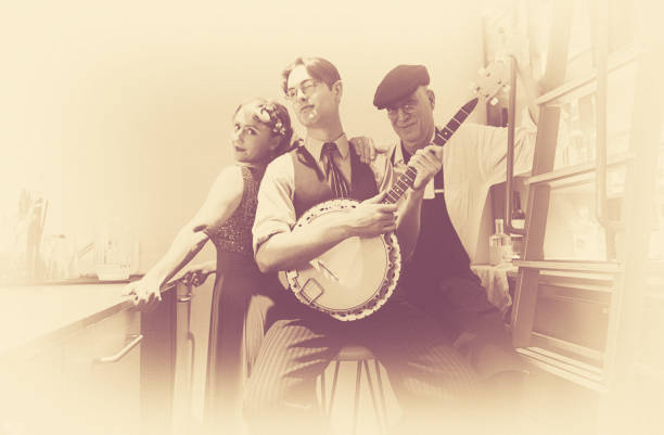 istock Fun with the banjo player in the bar!!! 1129178444