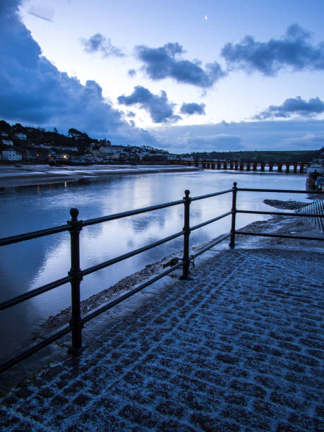 istock sunrise blue hour over the River Torridge at Bideford 1129187855