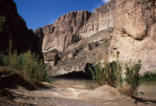 istock Big Bend NP - Boquillas Canyon Horizontal 1129197137
