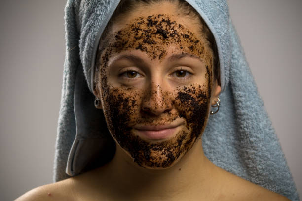 istock Girl after shower 1129205210