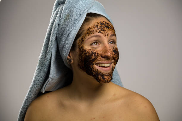 istock Girl after shower 1129205214