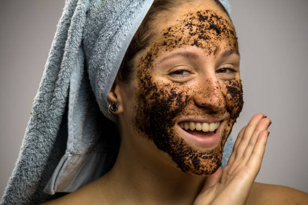 istock Girl after shower 1129205215