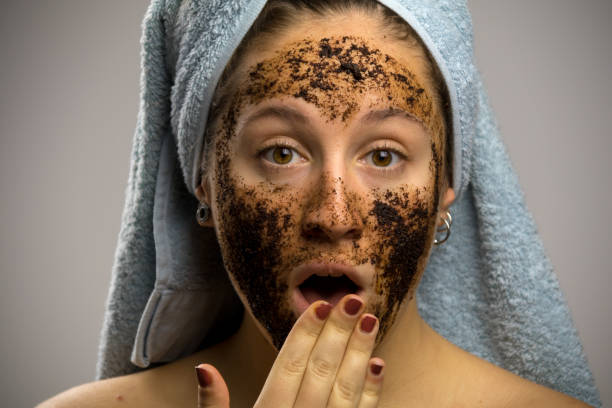 istock Girl after shower 1129205233
