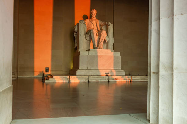 istock Lincoln Memorial in Washington DC at Sunrise 1129219894