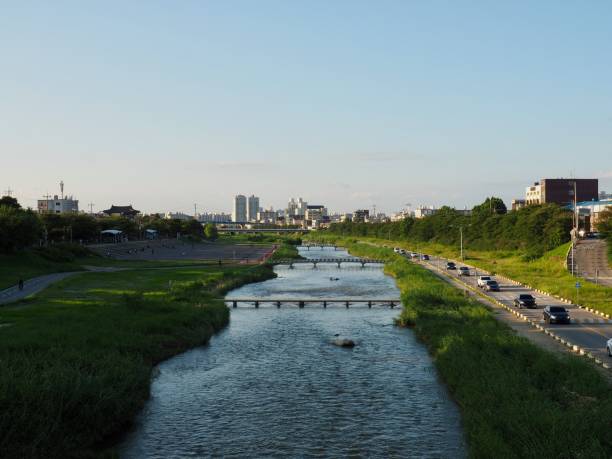 A stream in Cheongju city, Korea, stream water Shoot outdoors 깨끗한 stock pictures, royalty-free photos & images