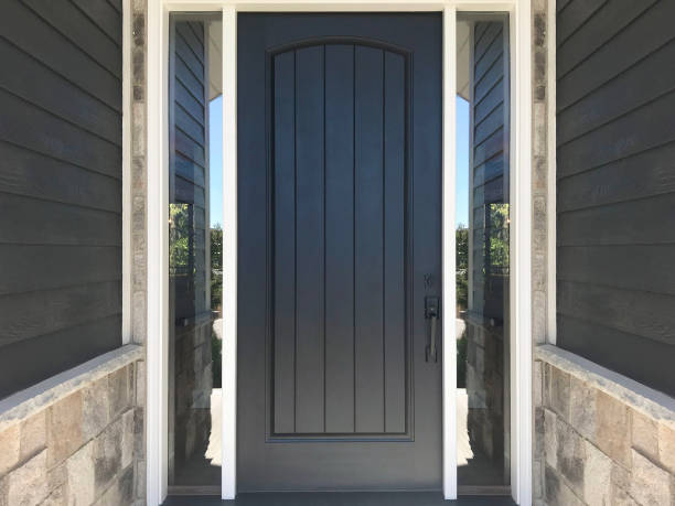 istock Black Shiplap Front Door 1129261736