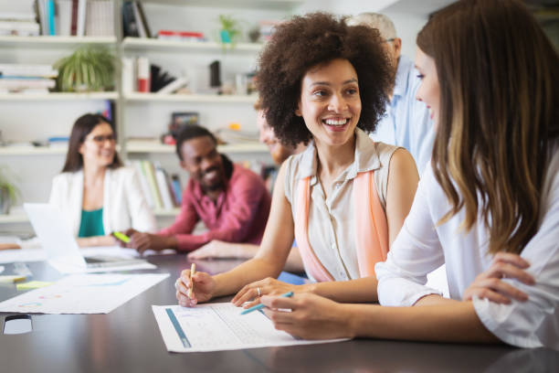 istock Business people good teamwork in office. Teamwork successful meeting workplace concept. 1129332488
