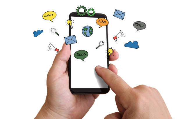 istock Social media icon computer network connection community people mobile phone app 1129346326