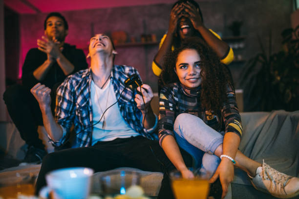 istock Man defeating women 1129348638