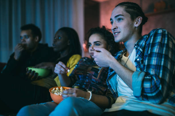 istock Friends watching horror movie 1129348975