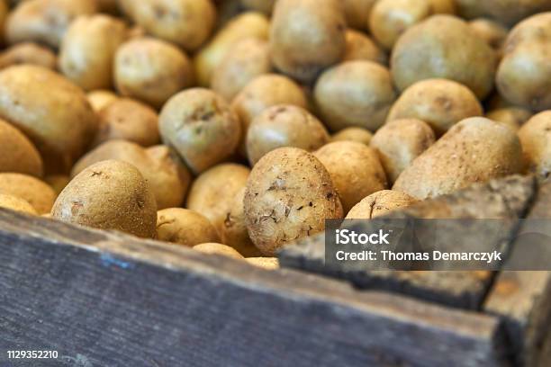 Potatoes Stock Photo - Download Image Now - Prepared Potato, Raw Potato, Storage Room