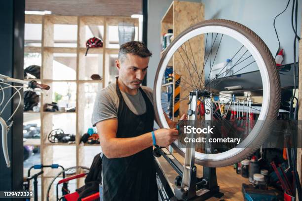 Bicycle Service Stock Photo - Download Image Now - Bicycle, Repairing, Circle