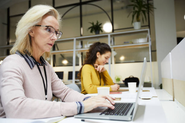 istock Busy staff in office 1129517387